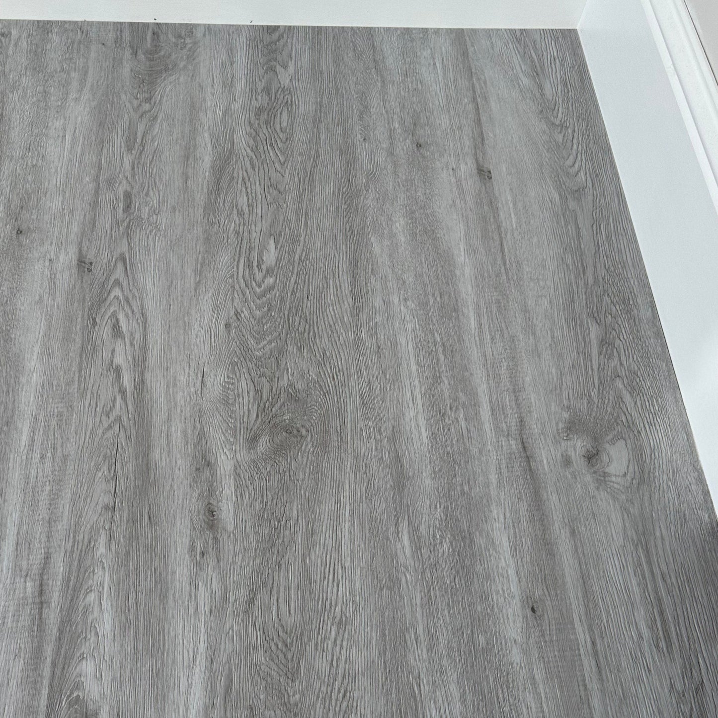 Luxury SPC Click Grey Oak - 2.46 m²  Pack
