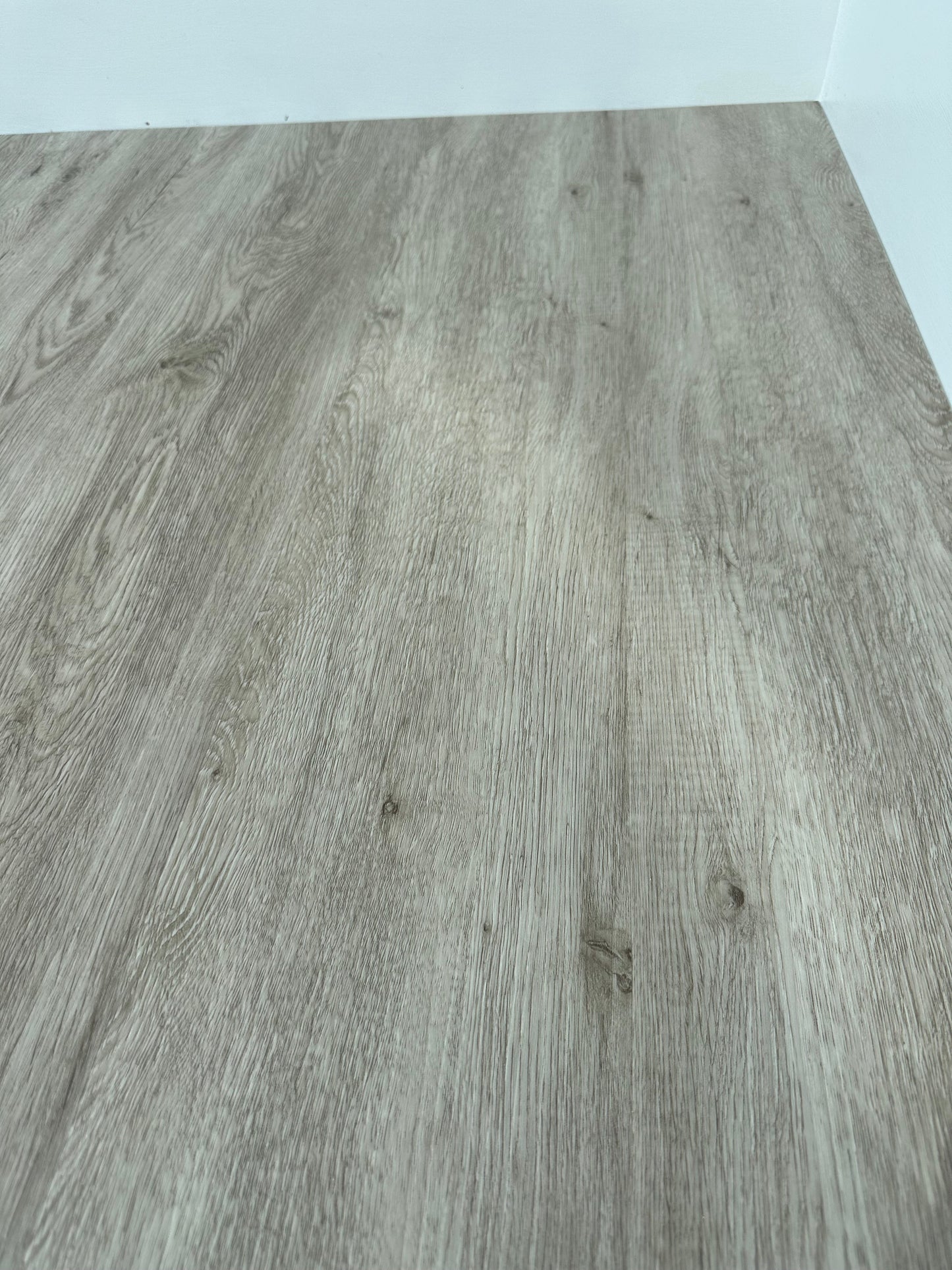 Luxury SPC Click Ashy Oak - 2.46 m²  Pack